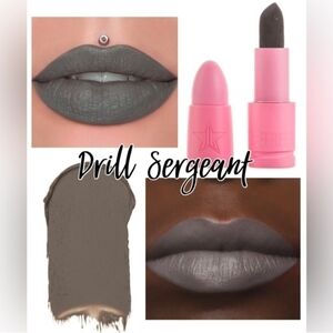 JEFFREE STAR Velvet Trap Lipstick - DRILL SERGEANT